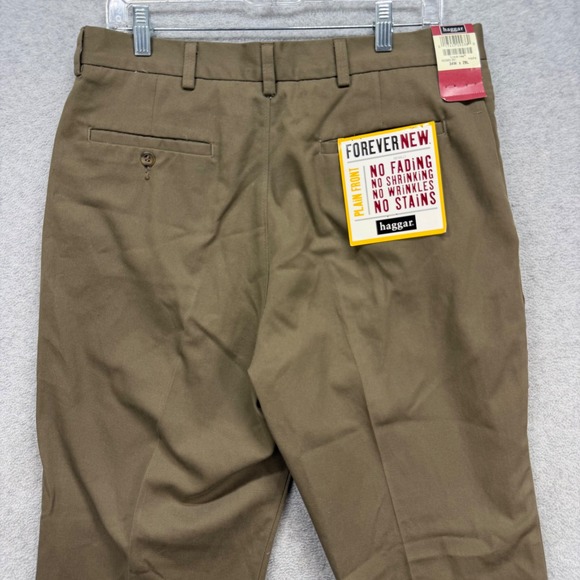 Haggar Chino Pants Mens 34x29 Mocha Brown Khakis Forever New Plain Front Chinos - Picture 11 of 13